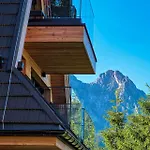 3 Owce Z Widokiem Na Giewont